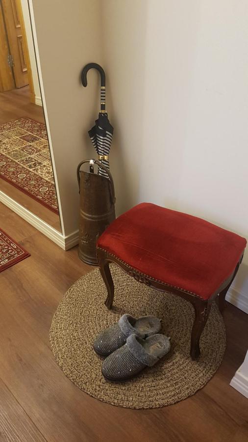 Stories Writer'S Ap 40Sqm Renovated Free Parking Apartment Riga Bagian luar foto